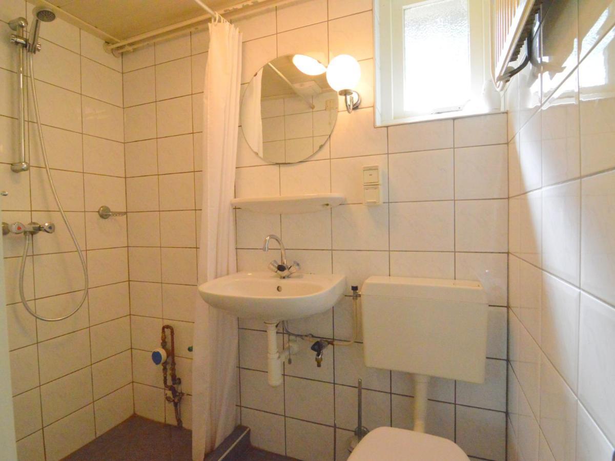 Detached Bungalow With Lovely Covered Terrace In A Nature Rich Holiday Park Stramproy Exterior foto